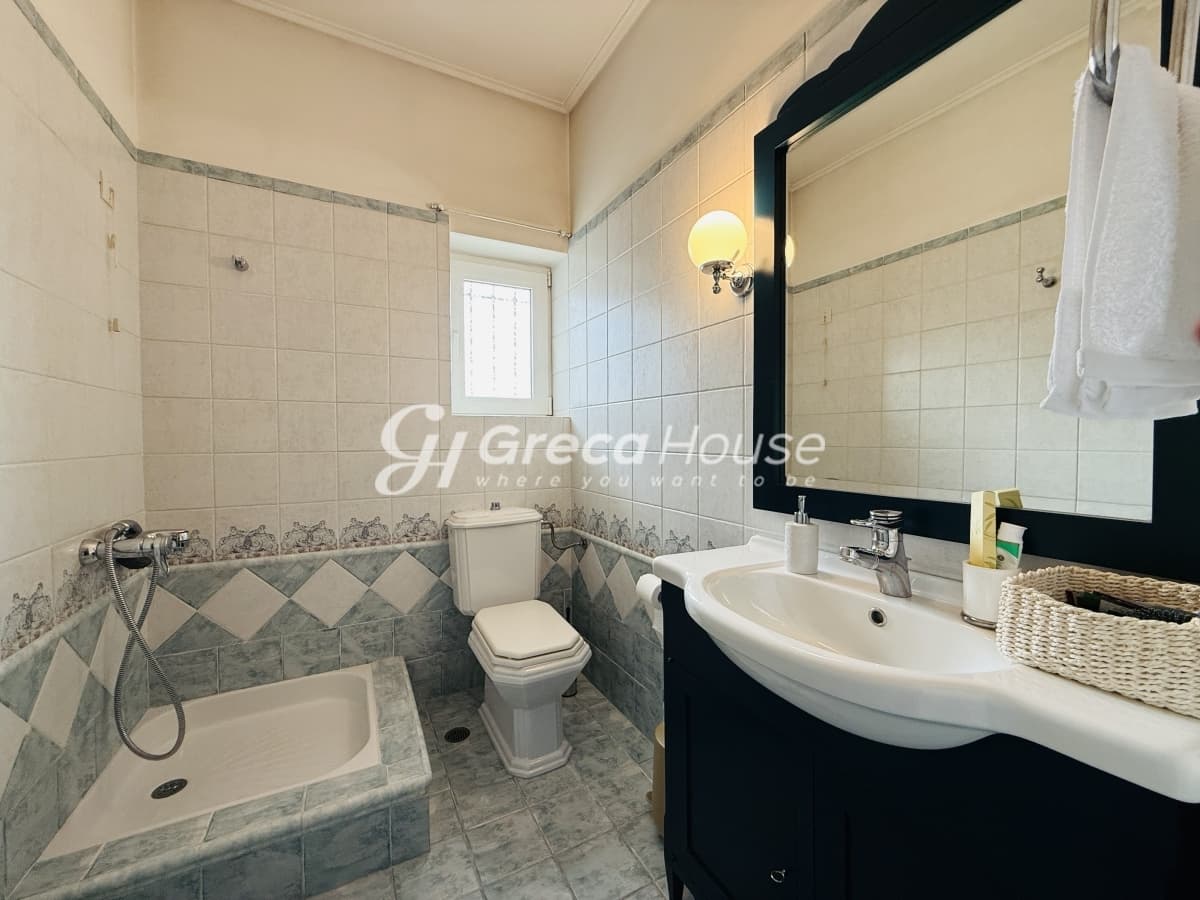 Luxury Detached House 422 sqm in Melissia-Vrilissia Border with Potential for 2-3 Residences - Photo 12