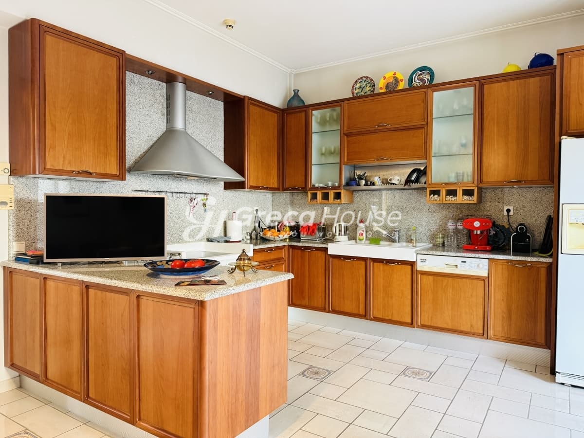 Luxury Detached House 422 sqm in Melissia-Vrilissia Border with Potential for 2-3 Residences - Photo 11