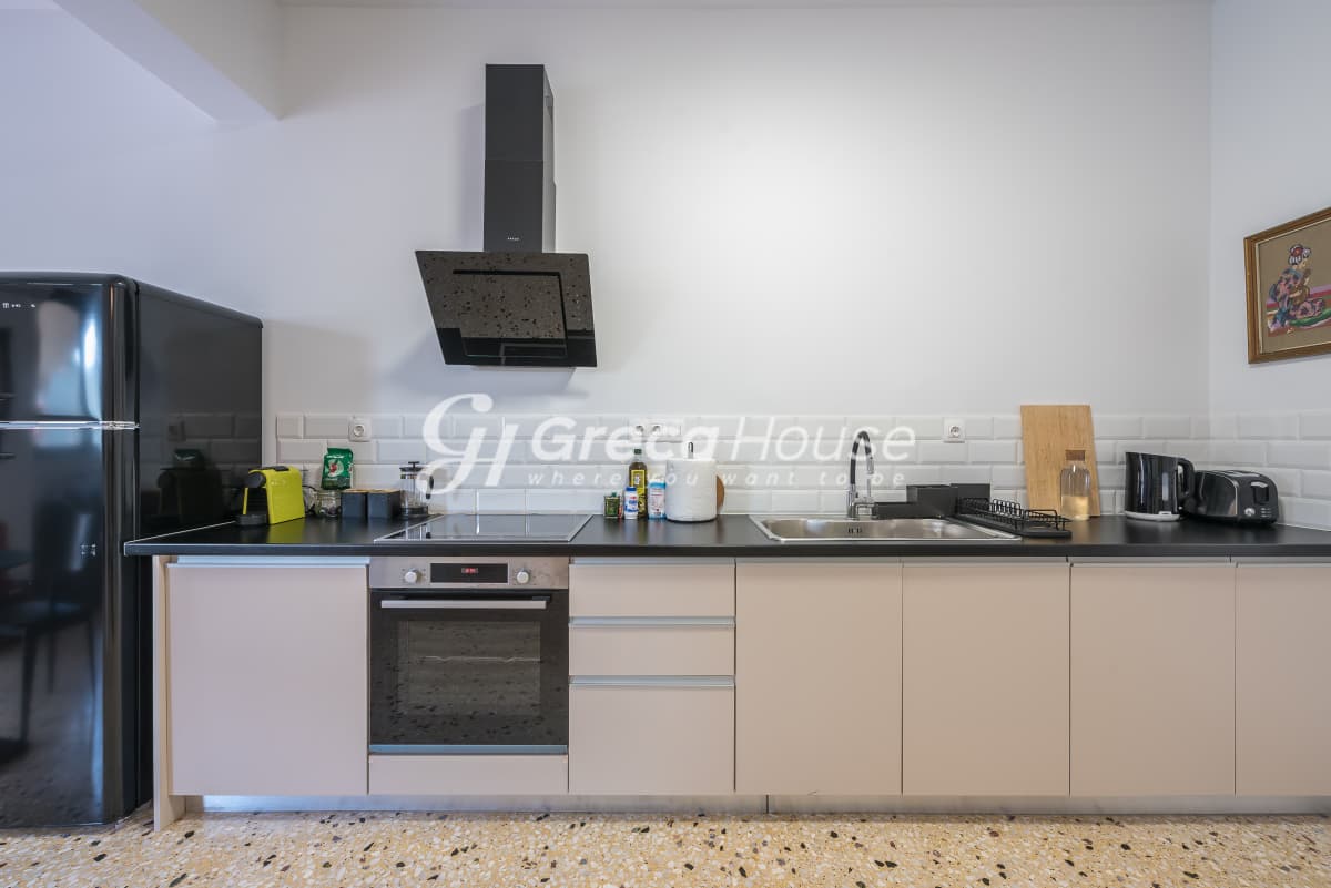 Ψυρρή, Αθήνα: Ανακαινισμένο & Επιπλωμένο Loft 50τ.μ. - Φωτογραφία 4