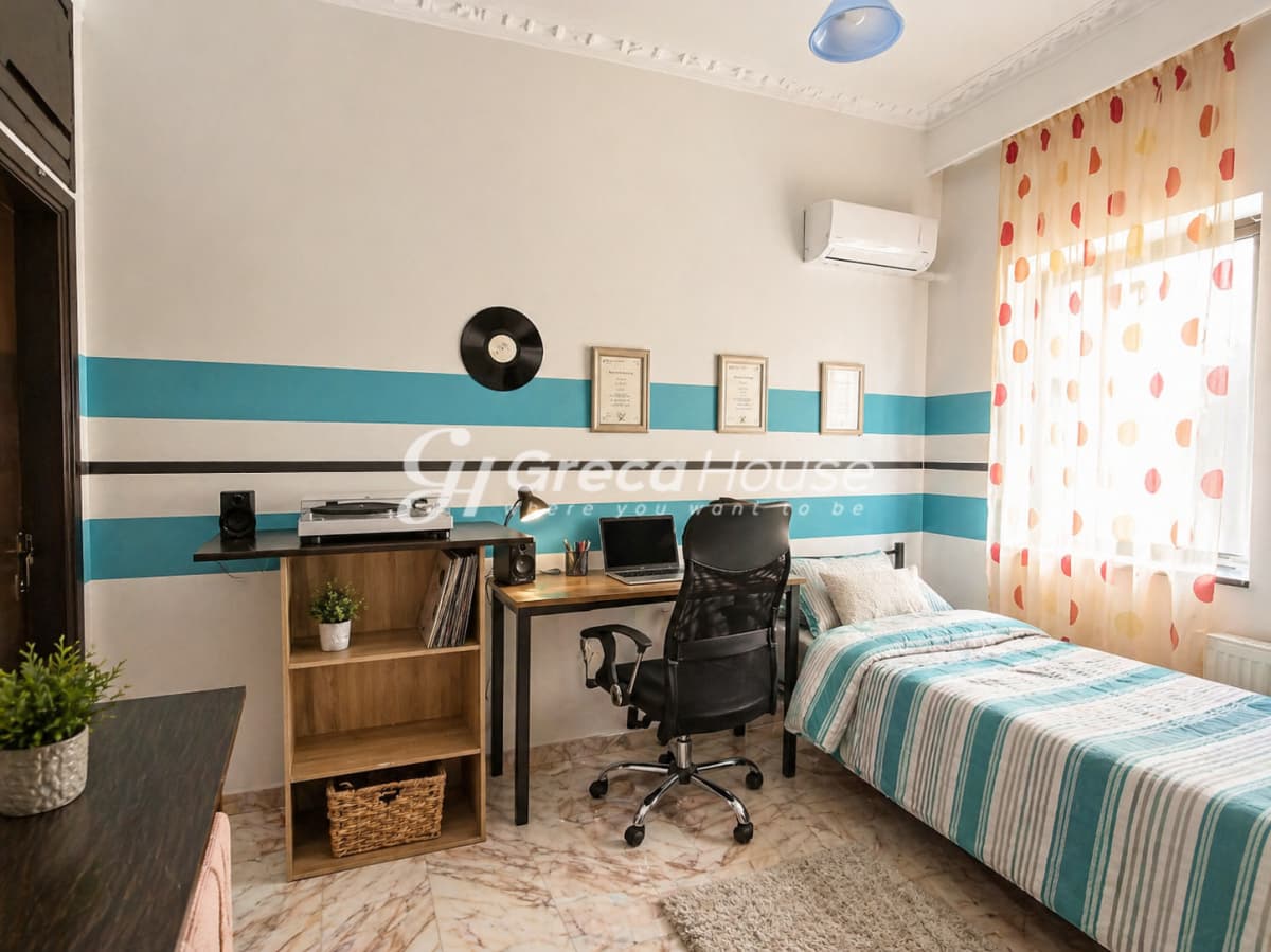 For Sale: 135 sqm Maisonette in Ano Holargos with Fireplace, Balcony, and BBQ - Photo 7