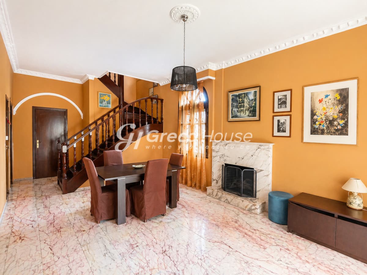 For Sale: 135 sqm Maisonette in Ano Holargos with Fireplace, Balcony, and BBQ - Photo 2