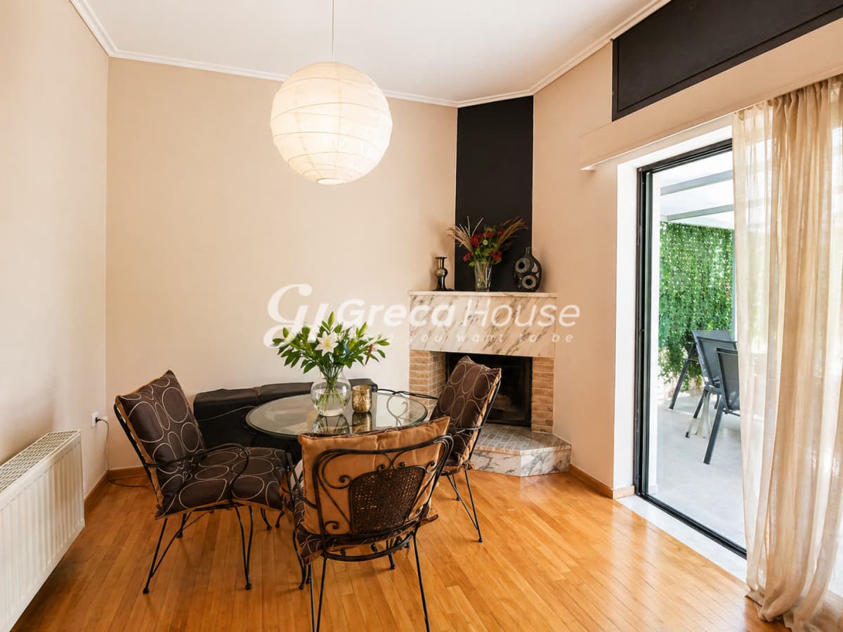 For Sale: 135 sqm Maisonette in Ano Holargos with Fireplace, Balcony, and BBQ - Photo 3