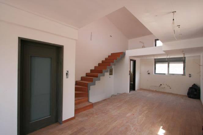 Νεόδμητη Πολυτελής Μεζονέτα 300τ.μ. με Κήπο, Playroom και Θέα – Ραφήνα, Υπόλοιπο Αττικής - Φωτογραφία 2