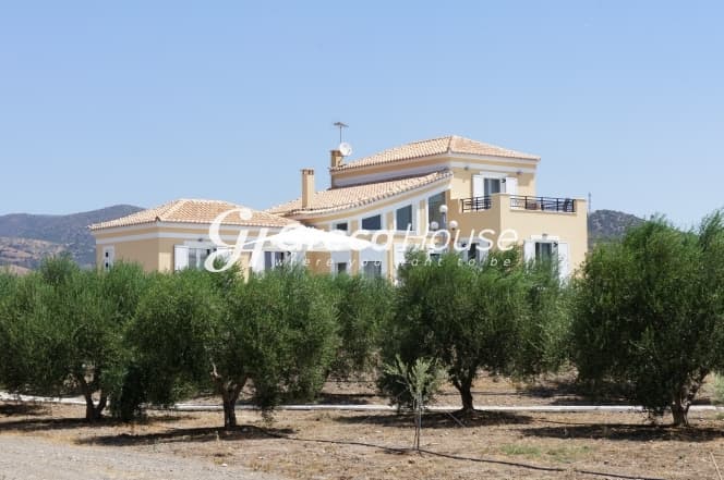 וילה יוקרתית למכירה בפורטו חלי עם בריכה ונוף לים - תמונה 3