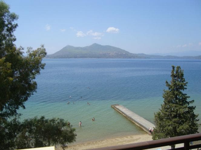 Seaside Hotel 800 sq.m. with 24 Rooms in Aidipsos, Evia - Photo 5