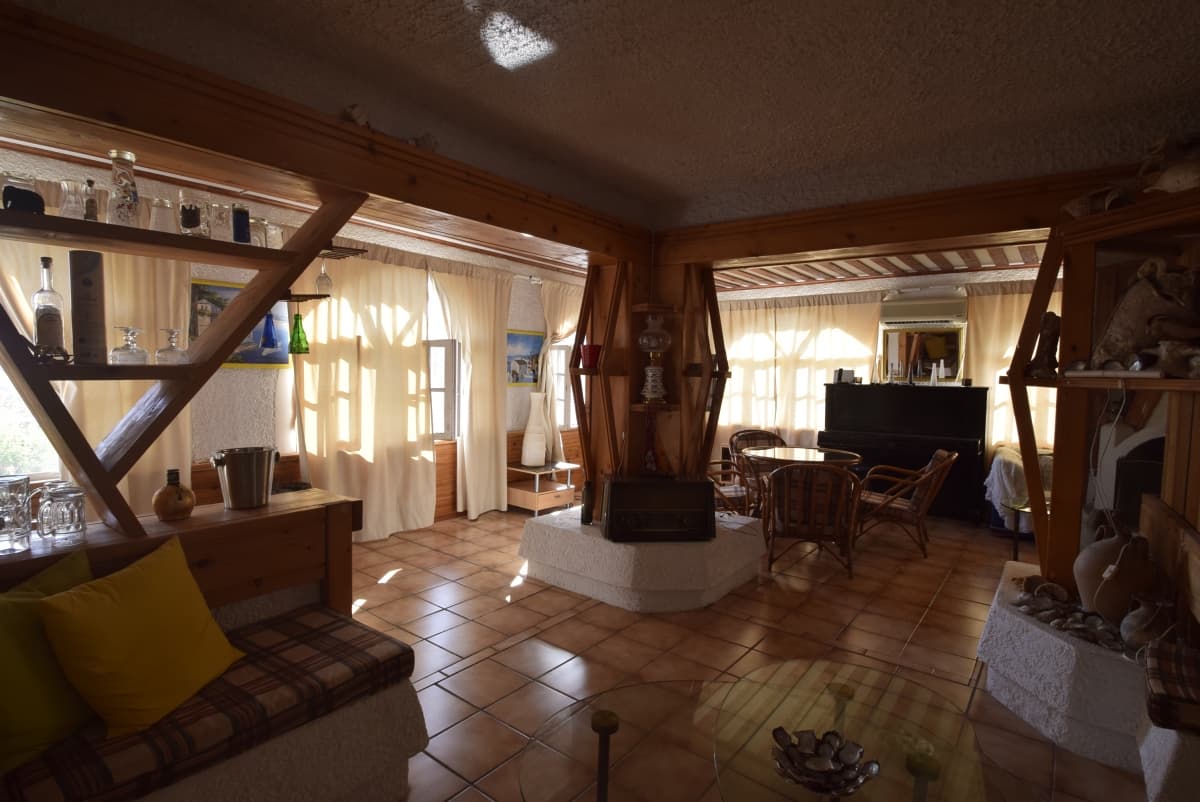 Exceptional Renovated Luxury Villa for Sale in Porto Heli with Private Pool and Unlimited Views - Photo 29