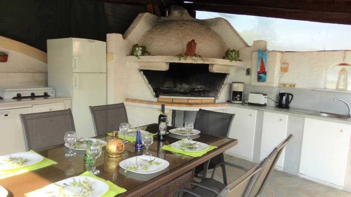 Exceptional Renovated Luxury Villa for Sale in Porto Heli with Private Pool and Unlimited Views - Photo 17