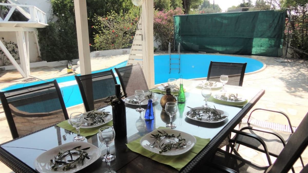 Exceptional Renovated Luxury Villa for Sale in Porto Heli with Private Pool and Unlimited Views - Photo 4