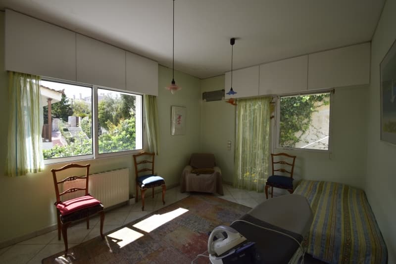 וילה יוקרתית בפלאיו פסיכיקו, אתונה – 1,380 מ"ר עם בריכה וגן גג - תמונה 8