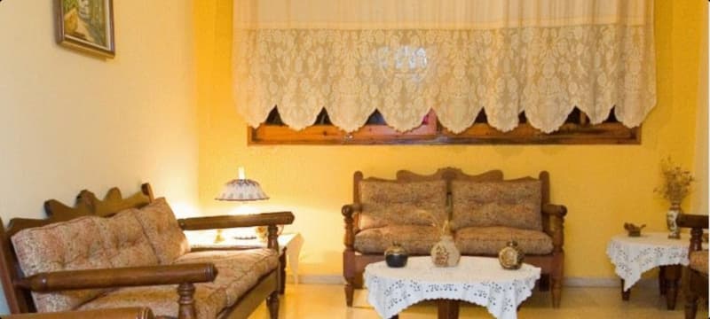 فندق مفروش للبيع في أيديبسوس – بالقرب من البحر والينابيع الحرارية - صورة 11