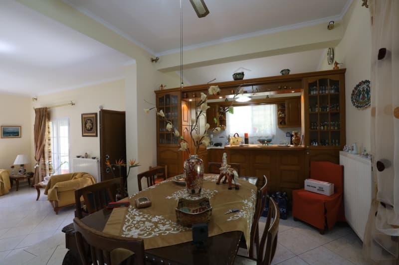 Πολυτελής Επιπλωμένη Βίλα 180 τ.μ. στο Μετόχι Αχαΐας, κοντά στην παραλία Καλογριάς - Φωτογραφία 3