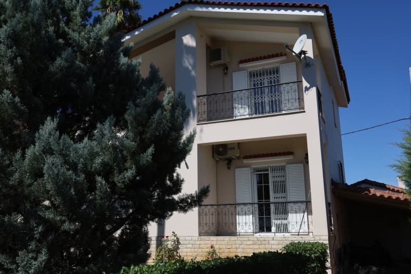Πολυτελής Επιπλωμένη Βίλα 180 τ.μ. στο Μετόχι Αχαΐας, κοντά στην παραλία Καλογριάς - Φωτογραφία 57