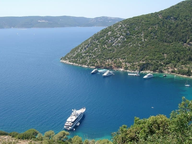 Unparalleled 150,000m² Beachfront Land in Syvota, Lefkada - Photo 6