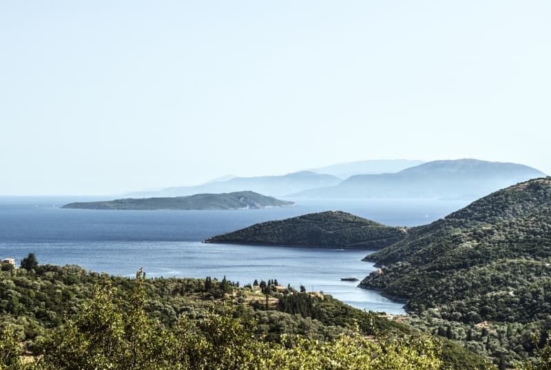Unparalleled 150,000m² Beachfront Land in Syvota, Lefkada - Photo 12