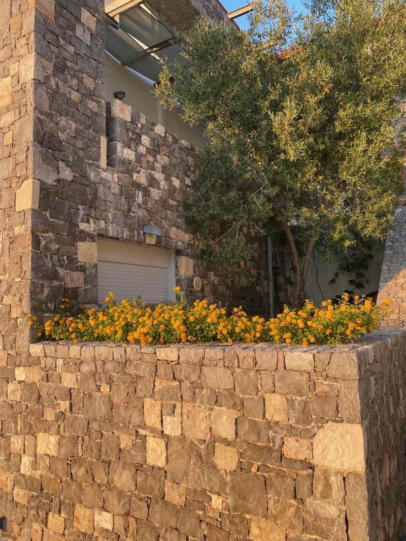 וילה יוקרתית בת שלוש קומות עם נוף לים ובריכה פרטית בתאולוגוס, מלסינה - תמונה 37