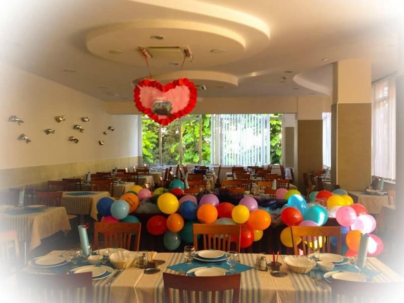 מלון השקעה 52 חדרים עם נוף פנורמי לים בלוטראקי - תמונה 10
