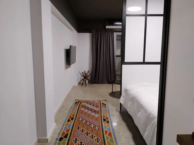 דירת פנטהאוז מרוהטת למכירה בקולונאקי - תמונה 11