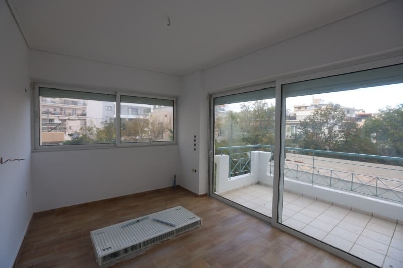 Exceptional Renovated Floor Apartment for Sale in Marousi, Athens - Photo 7