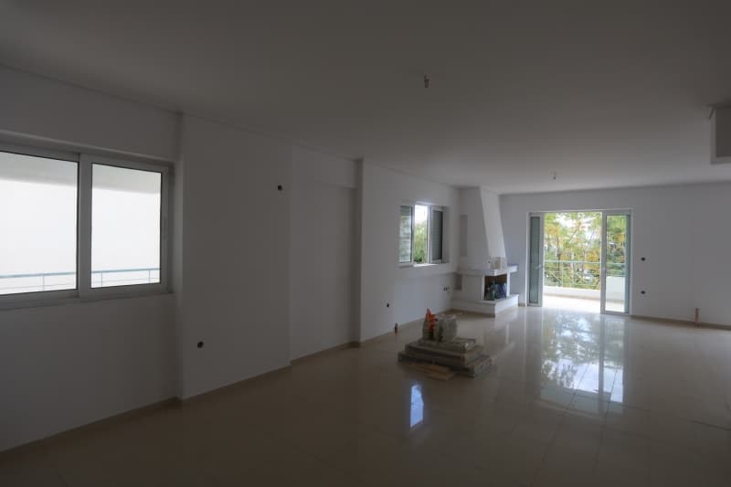 Exceptional Renovated Floor Apartment for Sale in Marousi, Athens - Photo 17
