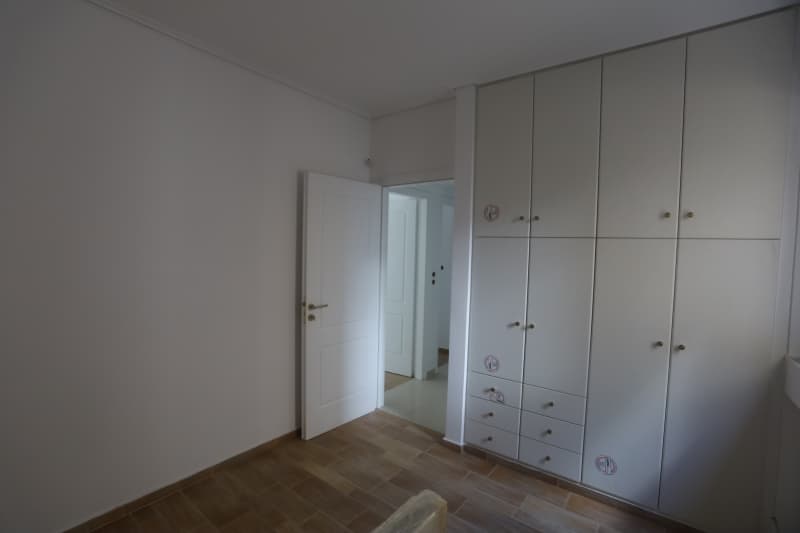 Exceptional Renovated Floor Apartment for Sale in Marousi, Athens - Photo 33