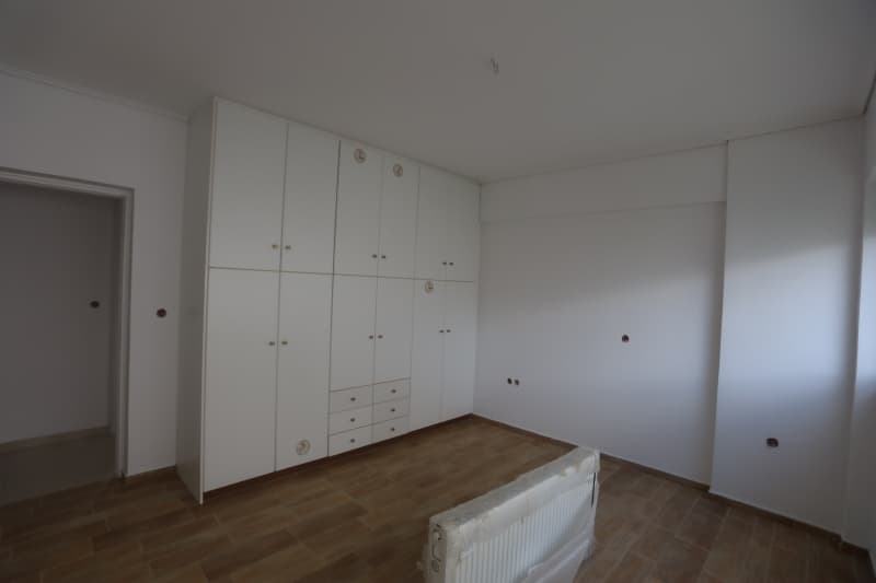 Exceptional Renovated Floor Apartment for Sale in Marousi, Athens - Photo 8