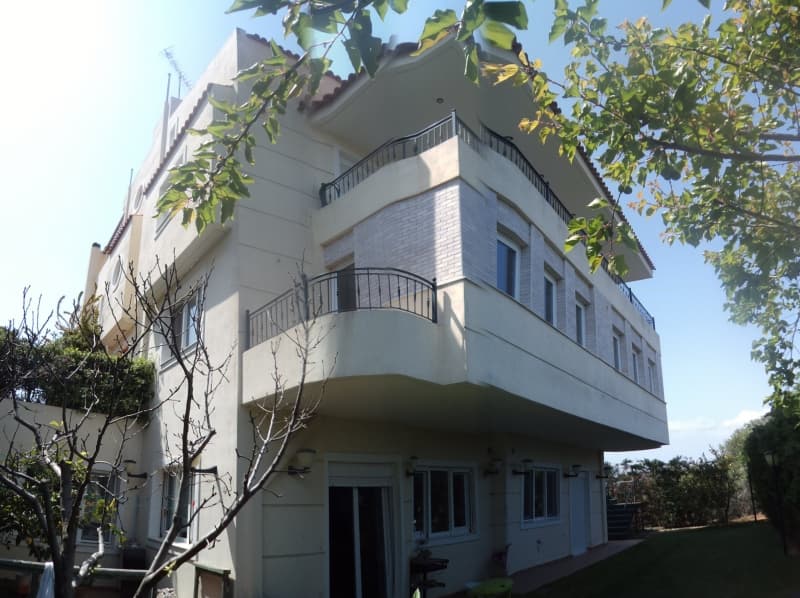 וילה יוקרתית בת ארבעה מפלסים באנאביסוס עם נוף לים - תמונה 37