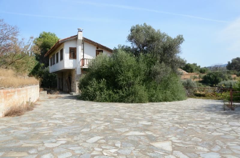 Οικοδομήσιμο Παραθαλάσσιο Οικόπεδο 21.000 τ.μ. με Διώροφη Κατοικία στα Στύρα – Επενδυτική Ευκαιρία - Φωτογραφία 9