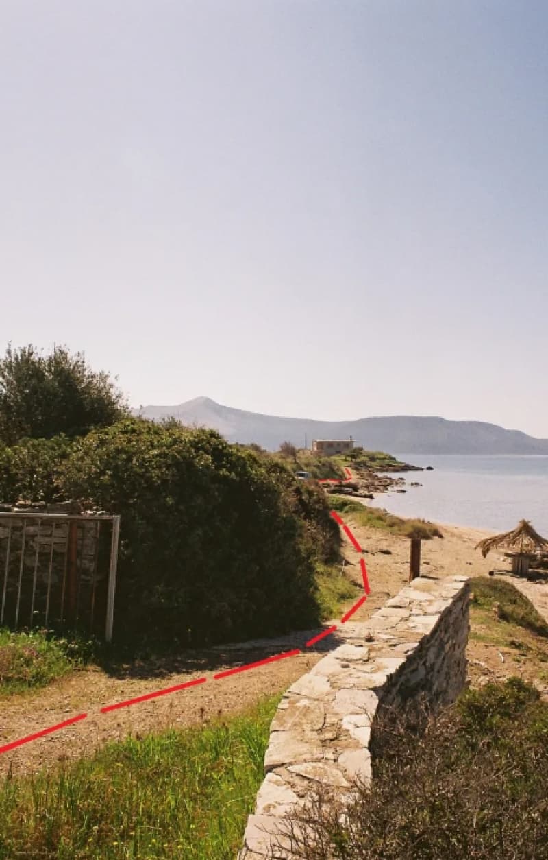 Οικοδομήσιμο Παραθαλάσσιο Οικόπεδο 21.000 τ.μ. με Διώροφη Κατοικία στα Στύρα – Επενδυτική Ευκαιρία - Φωτογραφία 8