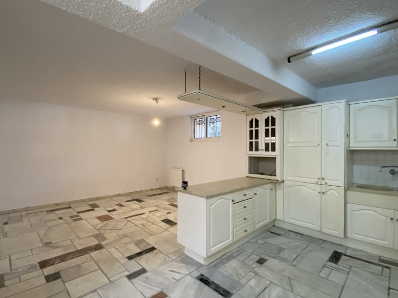 וילה מקסימה בת 3 חדרי שינה עם נוף פנורמי בניאה קיפיסיה, אתונה - תמונה 31