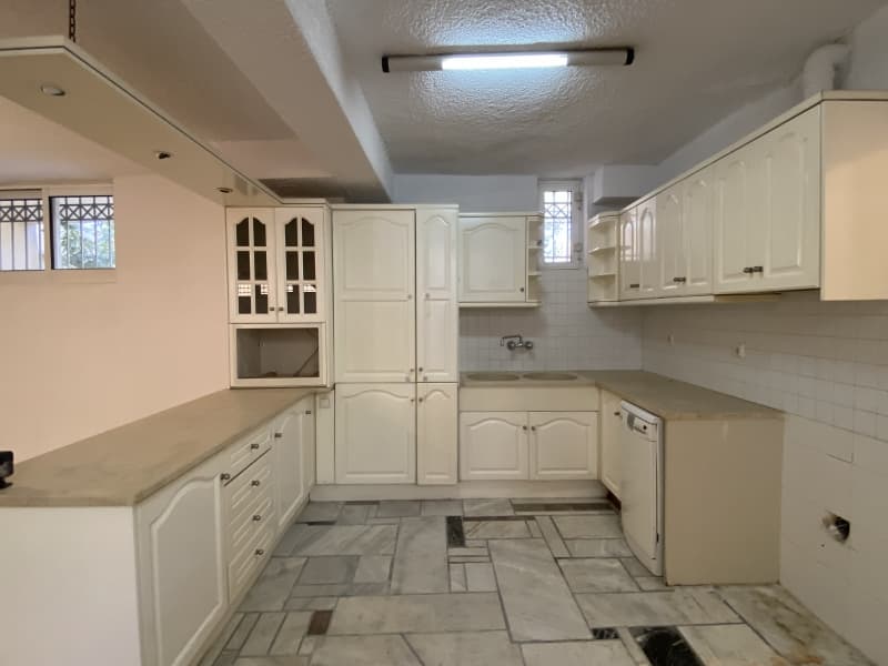 וילה מקסימה בת 3 חדרי שינה עם נוף פנורמי בניאה קיפיסיה, אתונה - תמונה 29