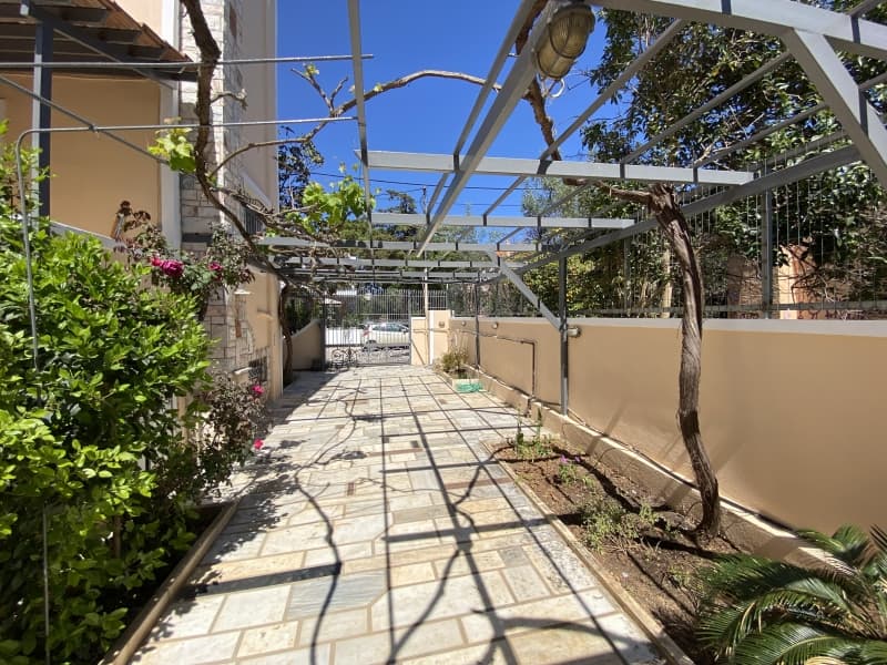 וילה מקסימה בת 3 חדרי שינה עם נוף פנורמי בניאה קיפיסיה, אתונה - תמונה 9