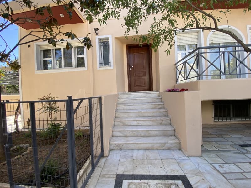 וילה מקסימה בת 3 חדרי שינה עם נוף פנורמי בניאה קיפיסיה, אתונה - תמונה 14