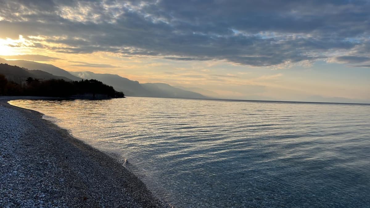 Παραθαλάσσιο οικόπεδο 4.160 τ.μ. στην Ποροβίτσα Ακράτας, 10 μ. από τη θάλασσα - Φωτογραφία 14
