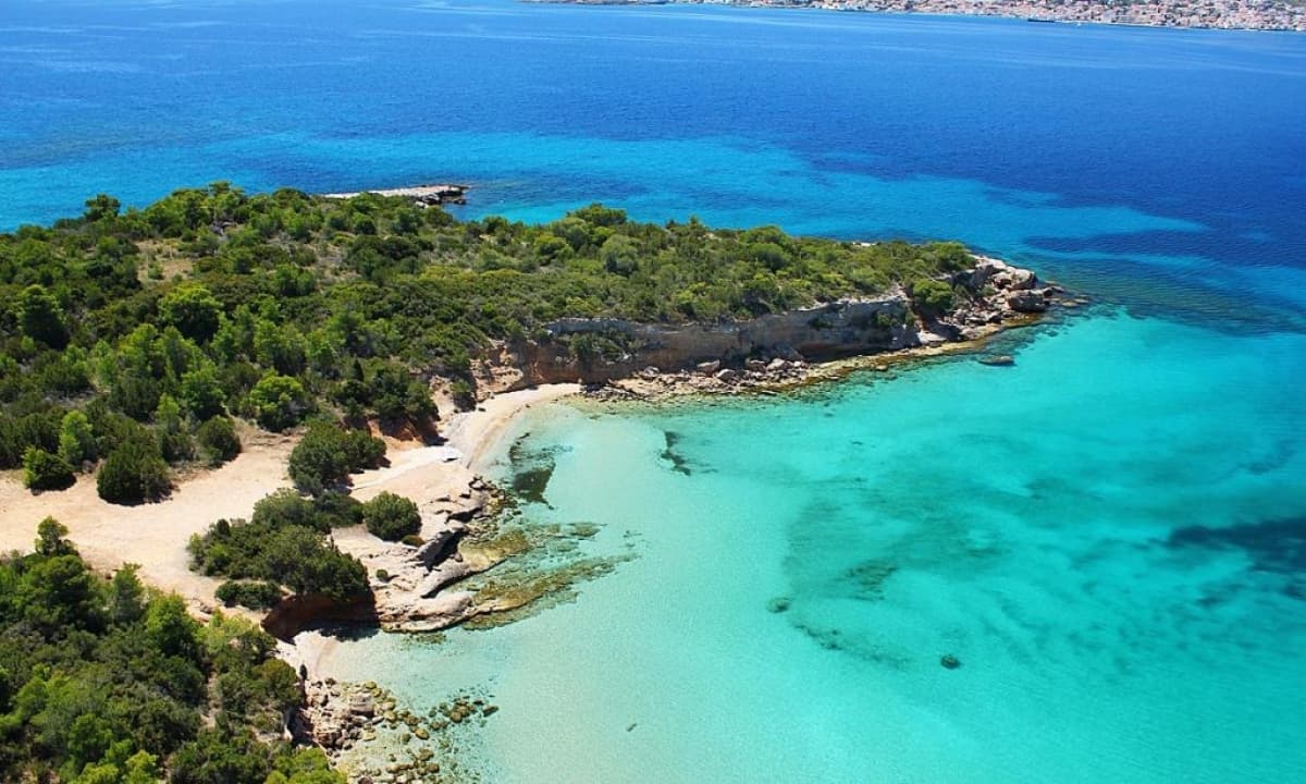Πωλείται Παραθαλάσσιο Οικόπεδο 7.000 τ.μ. στη Χηνίτσα - Φωτογραφία 7